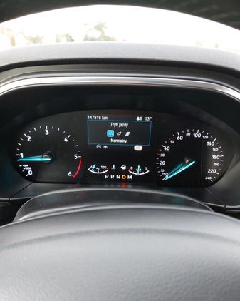 Ford Focus cena 55800 przebieg: 149000, rok produkcji 2019 z Legionowo małe 254